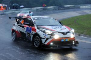 Toyota C-HR by GAZOO Racing 2016 года
